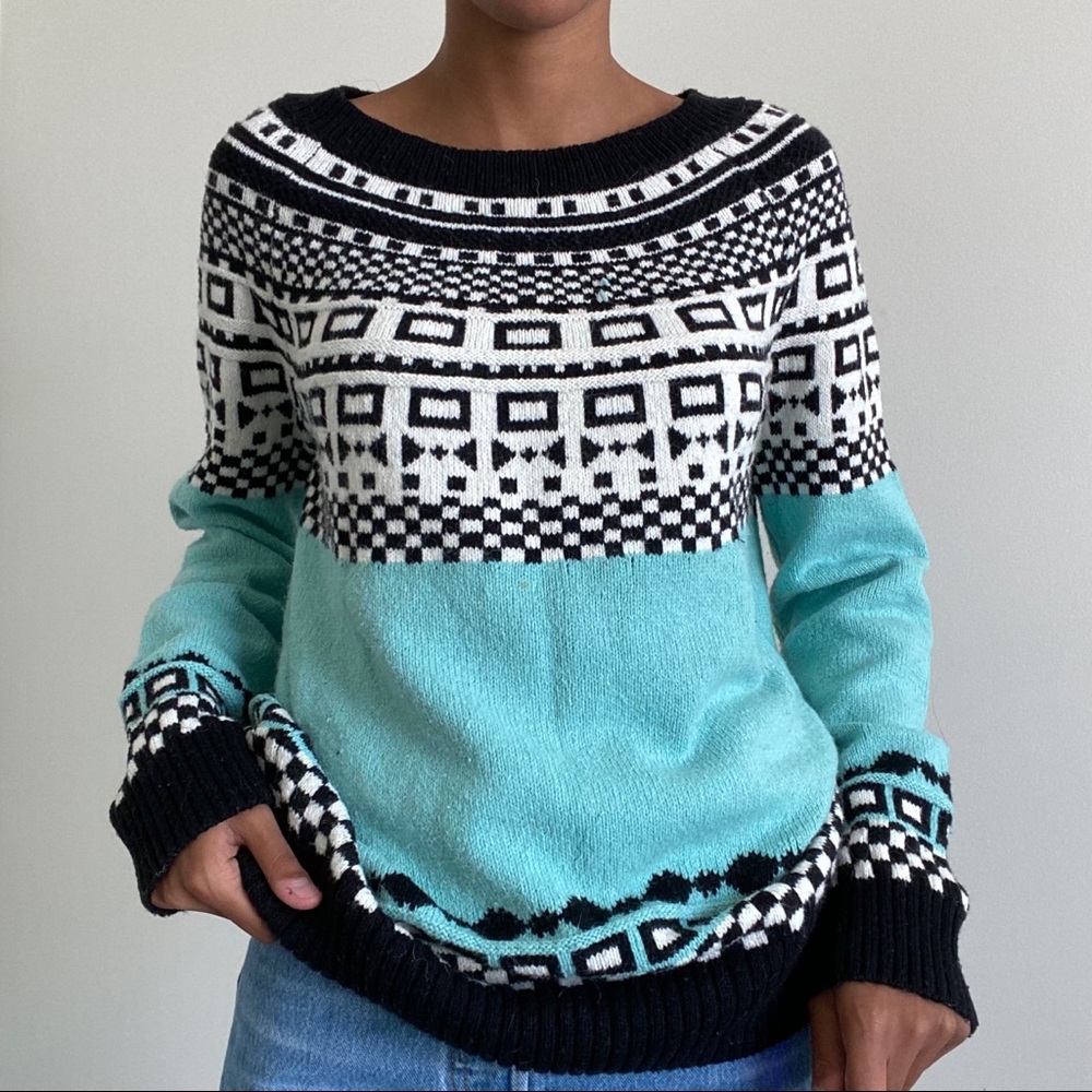 Small Cooperative Chunky Sweater